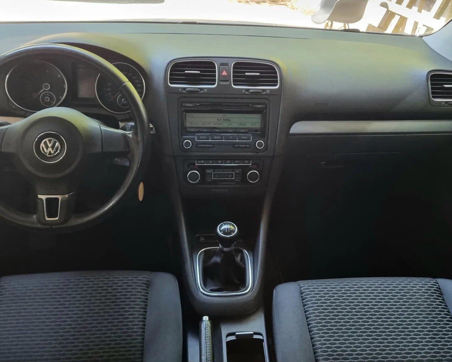 VOLKSWAGEN GOLF 1.6 TDI 