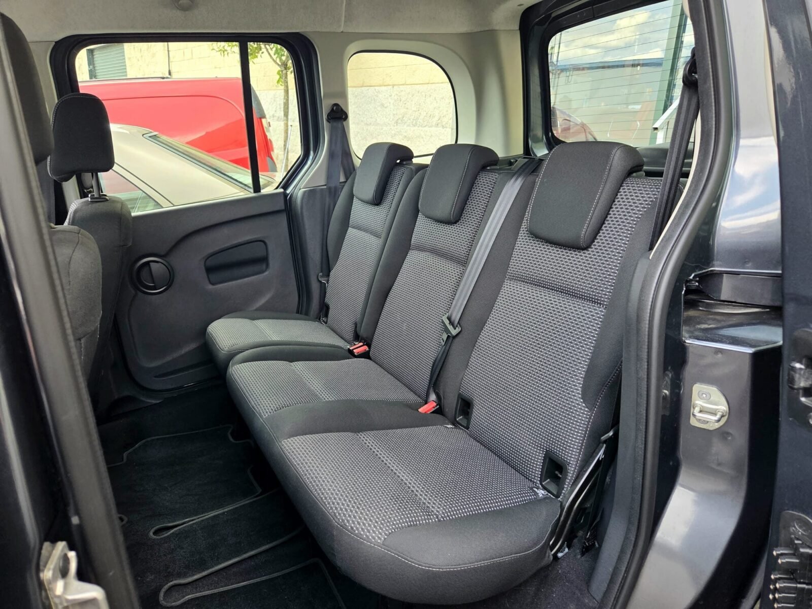 MERCEDES-BENZ CITAN 111